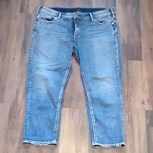 NWOT Silver Capri Jeans 33 x 25 14 16